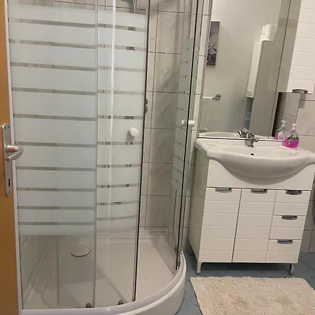 Apartamento Mala Seline