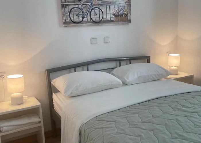 Mala Apartman *