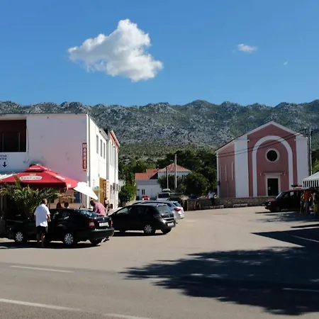 Διαμέρισμα Mala