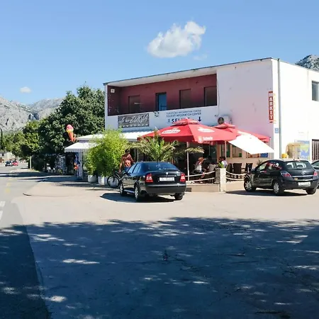 Mala Apartmán Seline