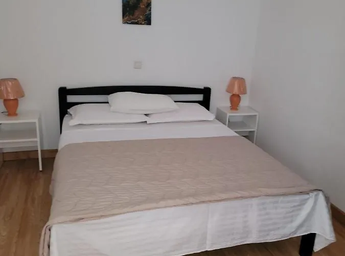 Mala Apartmán Seline